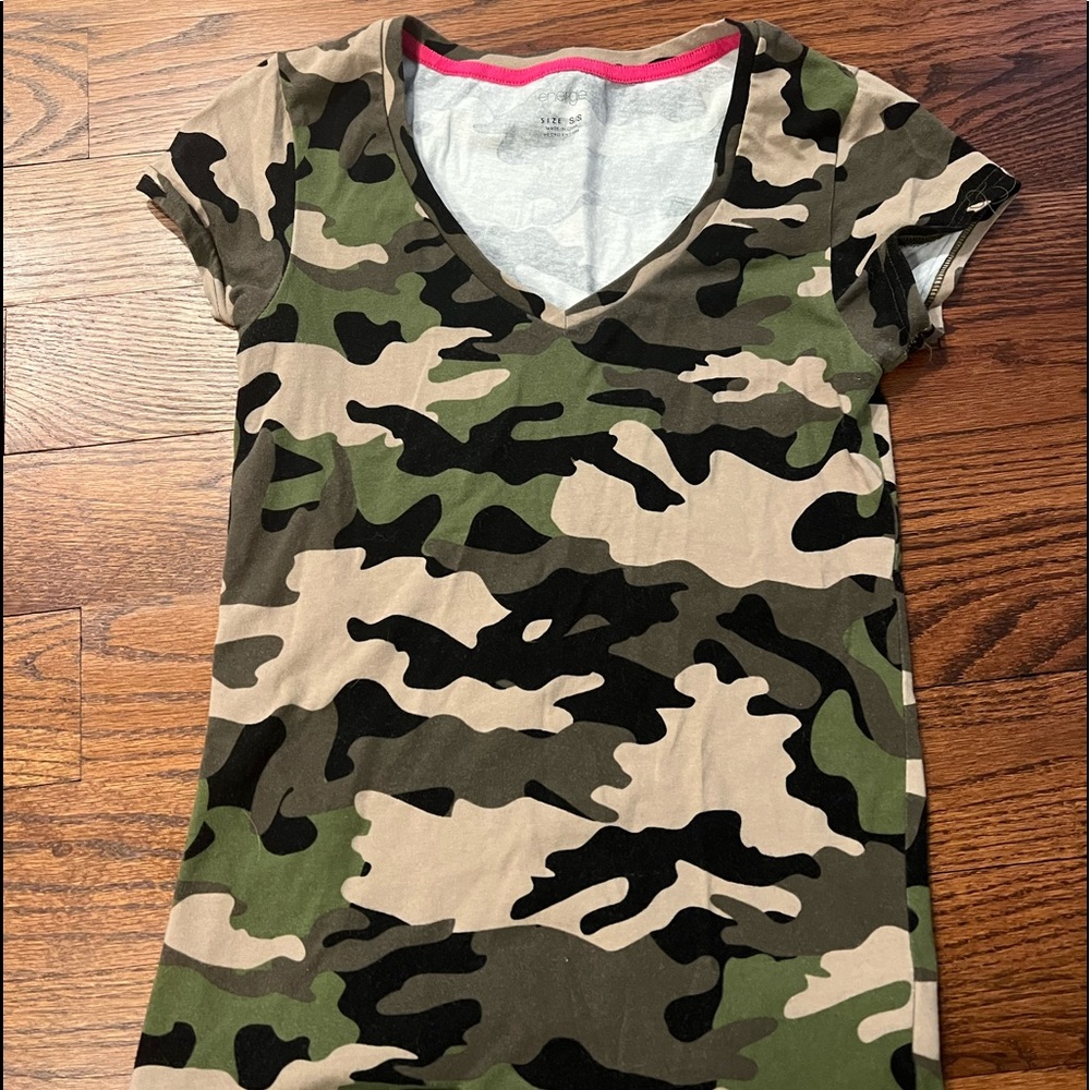 Camo printed t shirt